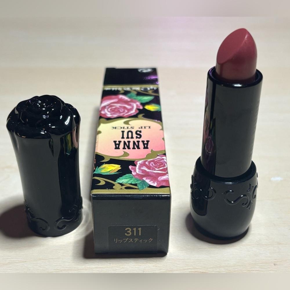Anna Sui lipstick 311
